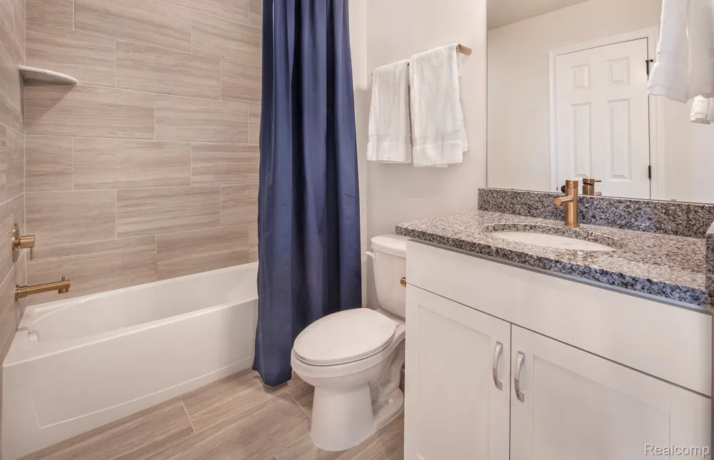 4121 Dogwood Drive Milford Charter Township, MI 48381