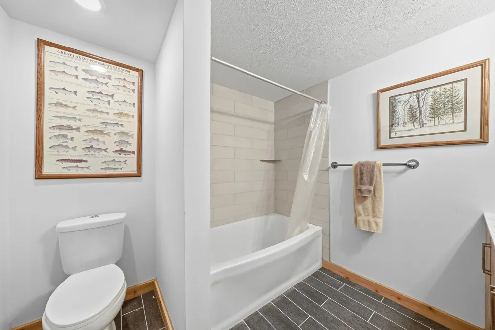 5346 Trager Road East Bay Township, MI 49696