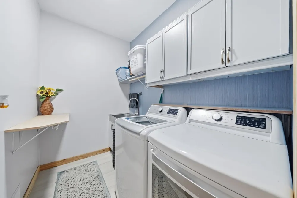 5346 Trager Road East Bay Township, MI 49696