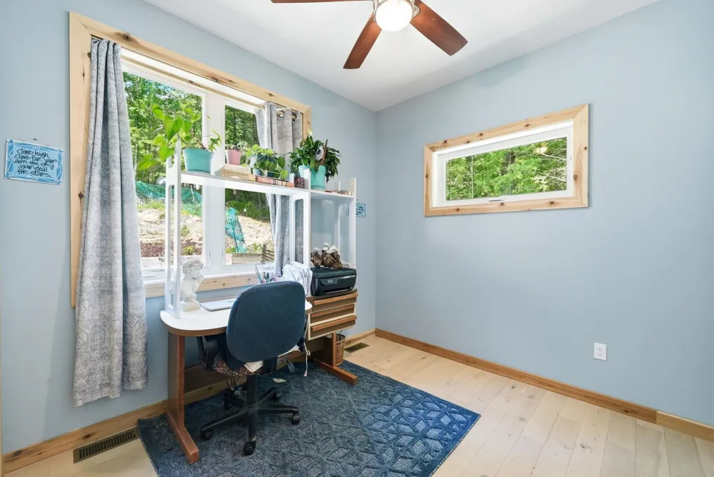 5346 Trager Road East Bay Township, MI 49696