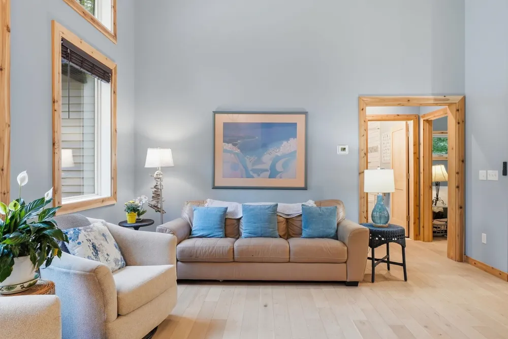 5346 Trager Road East Bay Township, MI 49696