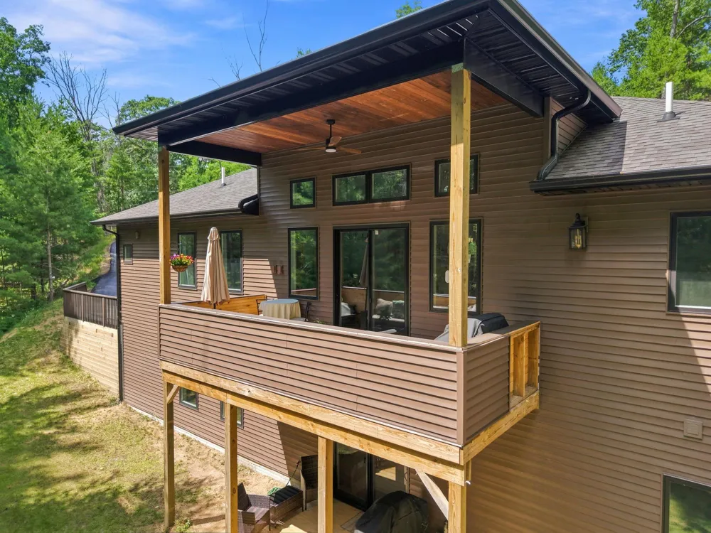 5346 Trager Road East Bay Township, MI 49696