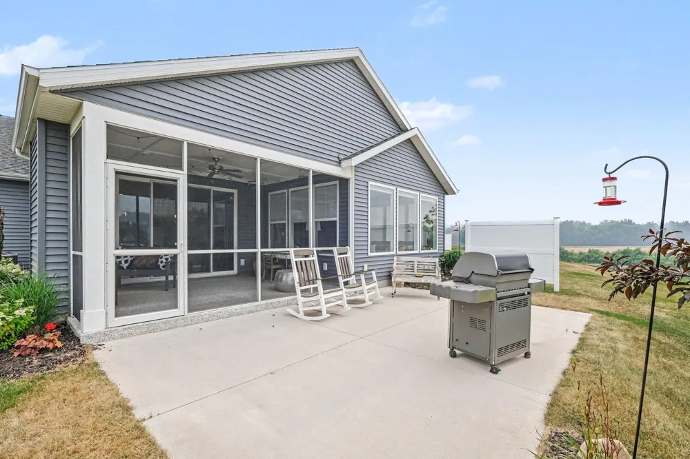 2887 Isle Grand Drive Plainfield Charter Township, MI 49306