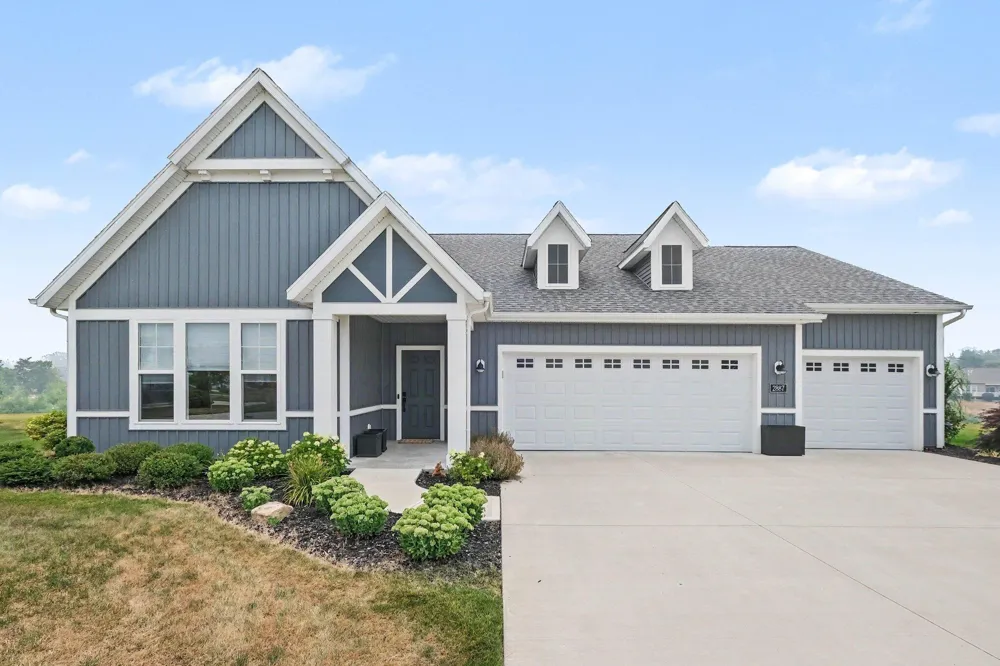 2887 Isle Grand Drive Plainfield Charter Township, MI 49306