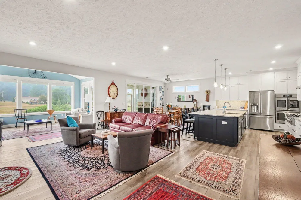 2887 Isle Grand Drive Plainfield Charter Township, MI 49306