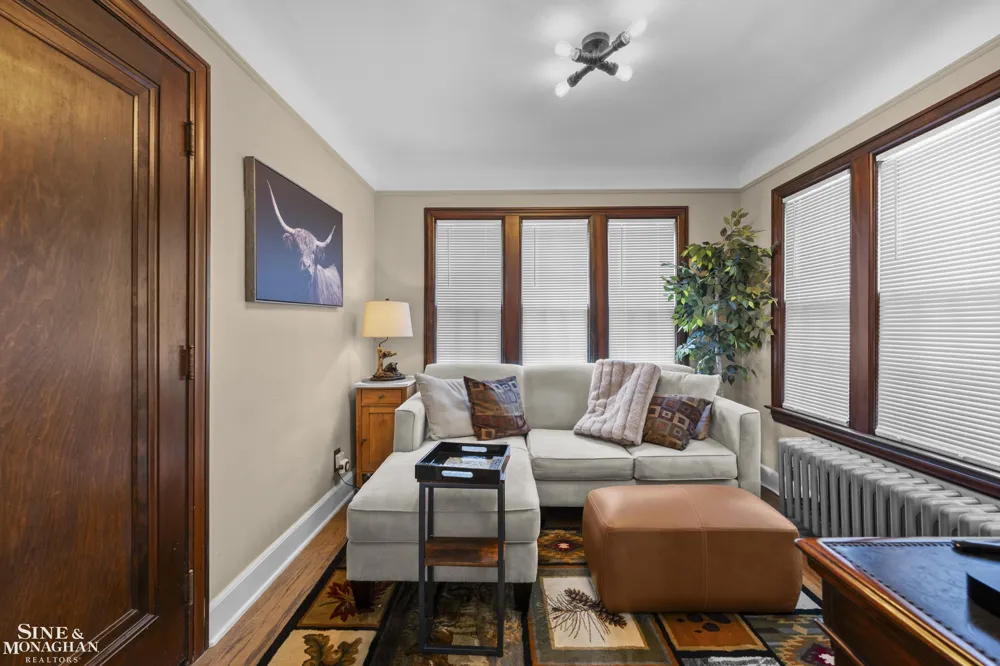 245 Ridgemont Road Grosse Pointe Farms City, MI 48236