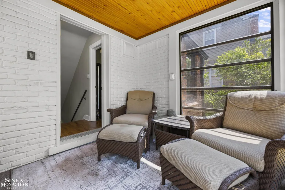 245 Ridgemont Road Grosse Pointe Farms City, MI 48236