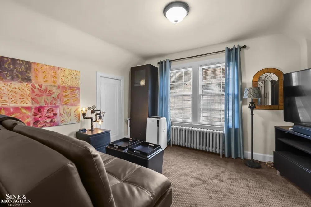 245 Ridgemont Road Grosse Pointe Farms City, MI 48236