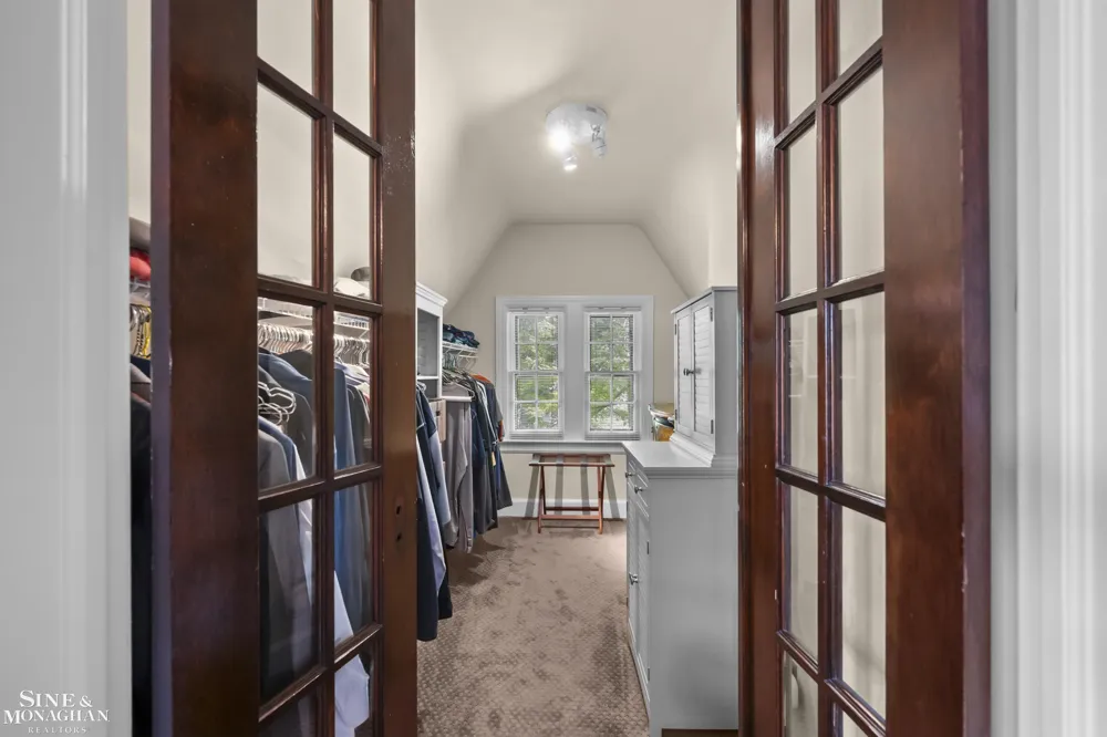 245 Ridgemont Road Grosse Pointe Farms City, MI 48236