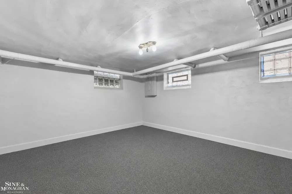245 Ridgemont Road Grosse Pointe Farms City, MI 48236