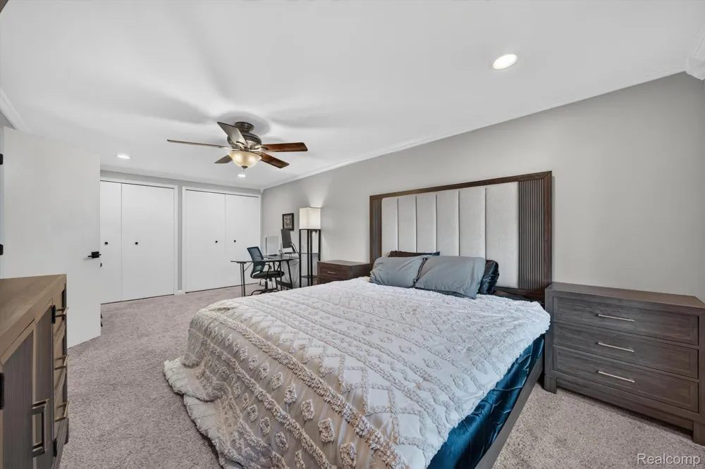 51116 S Foster Road Chesterfield Township, MI 48047