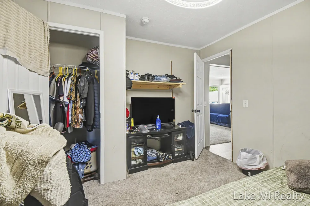 357 S Hardwick Drive SW Grand Rapids City, MI 49548