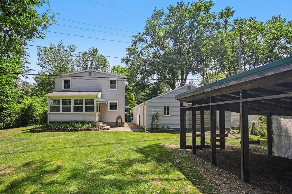 10624 Borgman Avenue Van Buren Charter Township, MI 48111