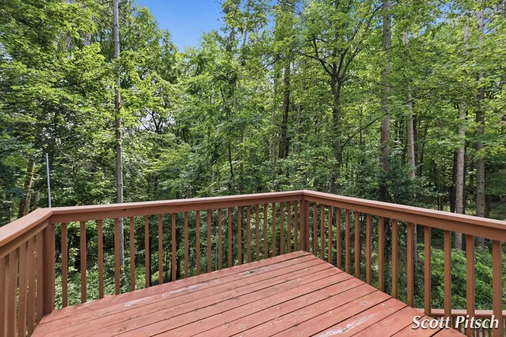1450 Payne Lake Road Yankee Springs Township, MI 49333