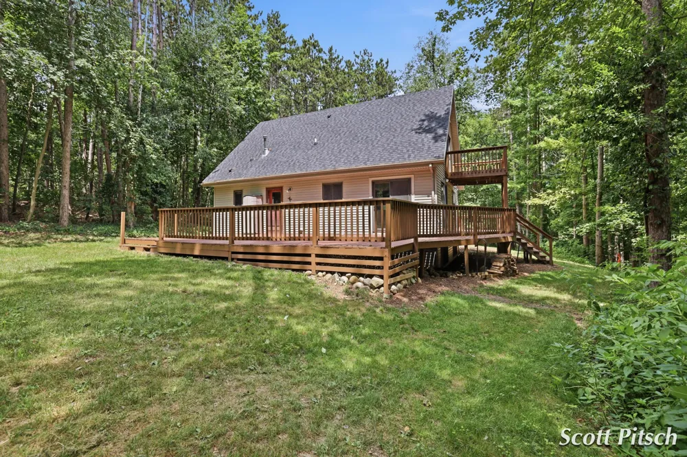 1450 Payne Lake Road Yankee Springs Township, MI 49333