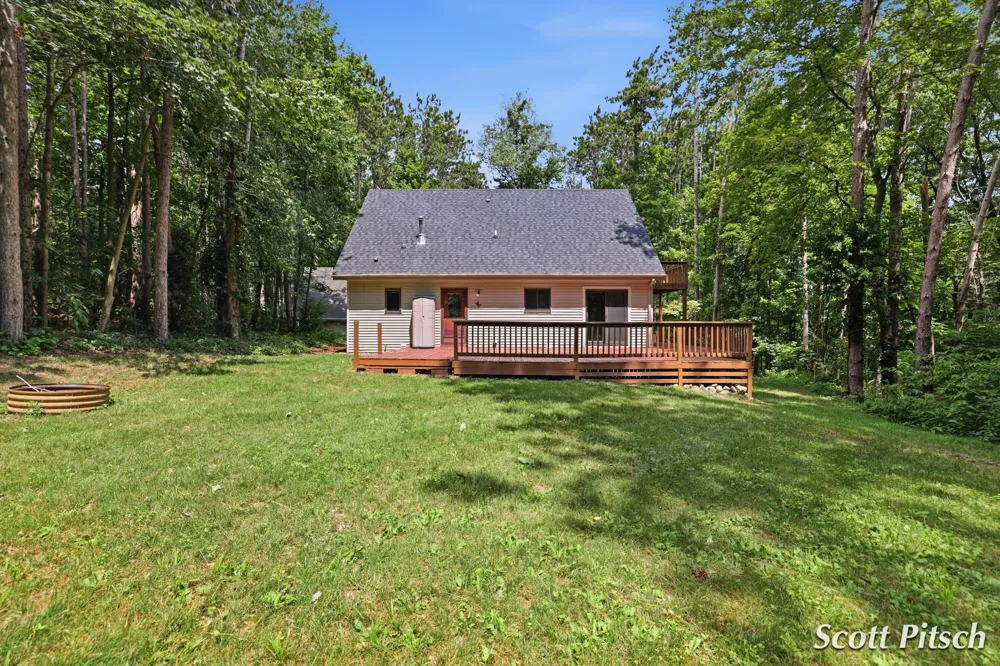 1450 Payne Lake Road Yankee Springs Township, MI 49333
