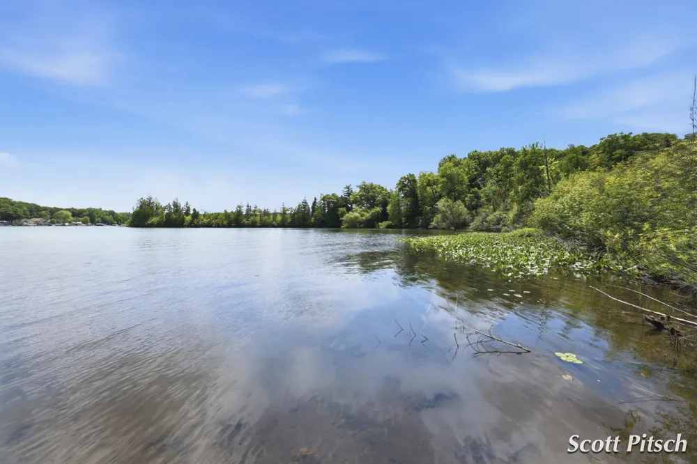 1450 Payne Lake Road Yankee Springs Township, MI 49333