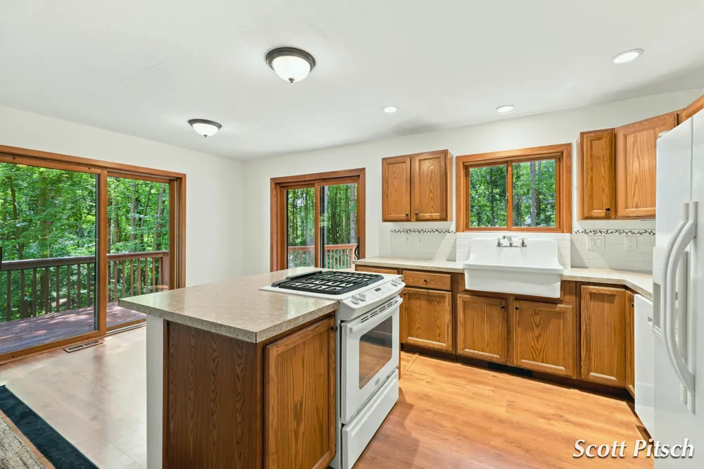 1450 Payne Lake Road Yankee Springs Township, MI 49333
