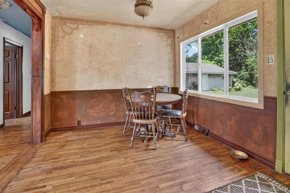 1279 E Burnside Road Deerfield Township, MI 48461