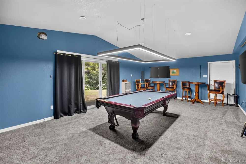 1279 E Burnside Road Deerfield Township, MI 48461