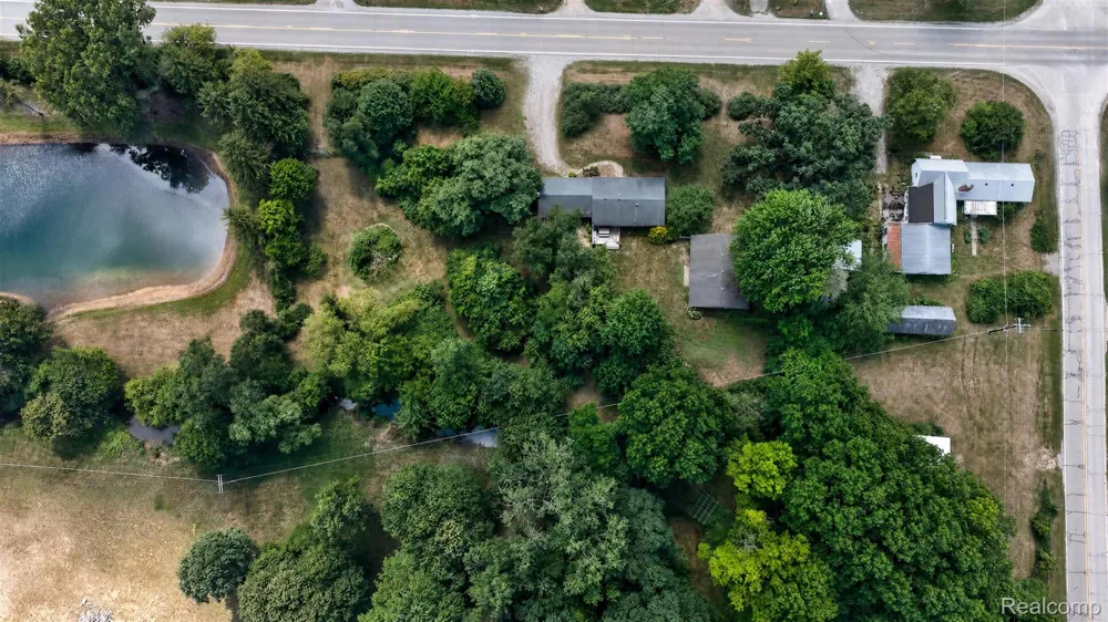 1279 E Burnside Road Deerfield Township, MI 48461