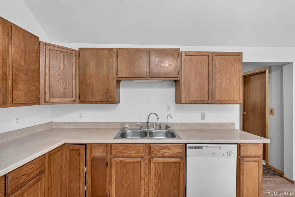 10470 Baldwin Road Gaines Township, MI 48436