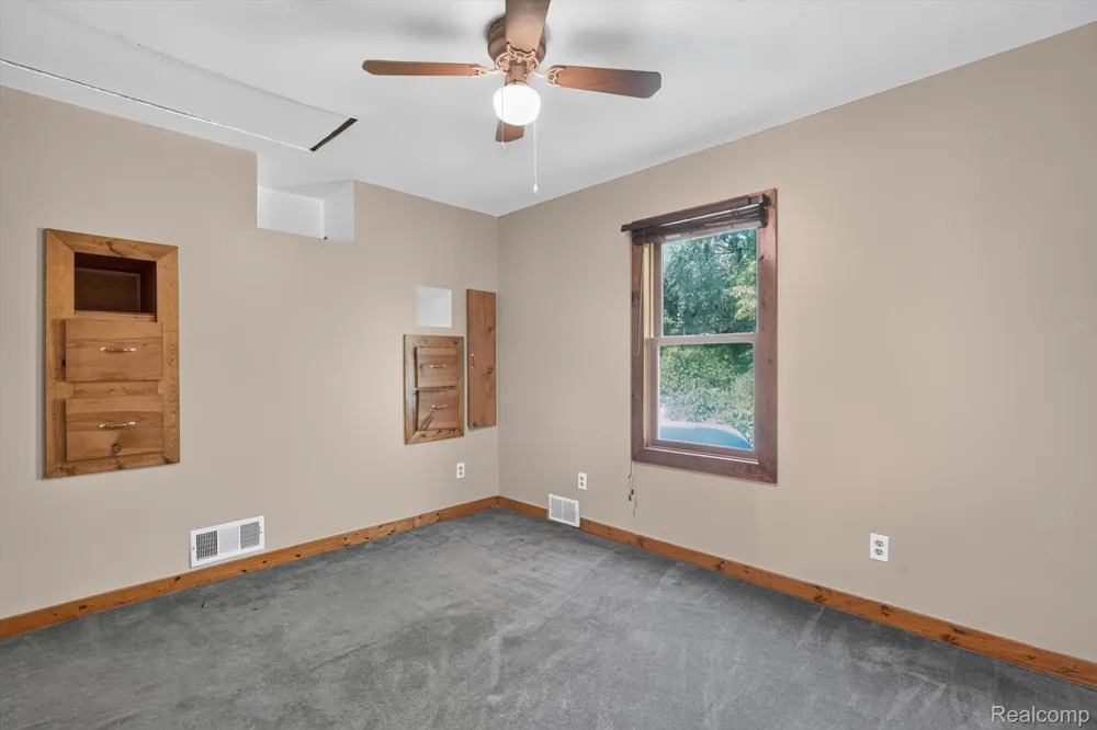 10470 Baldwin Road Gaines Township, MI 48436