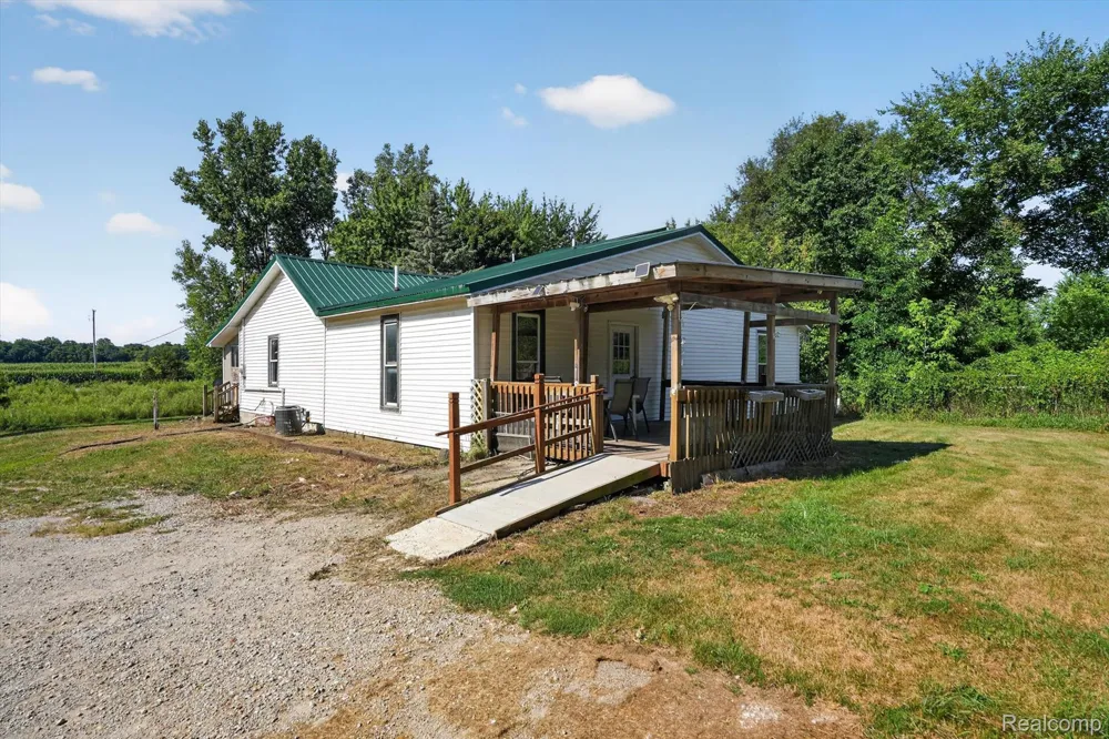10470 Baldwin Road Gaines Township, MI 48436