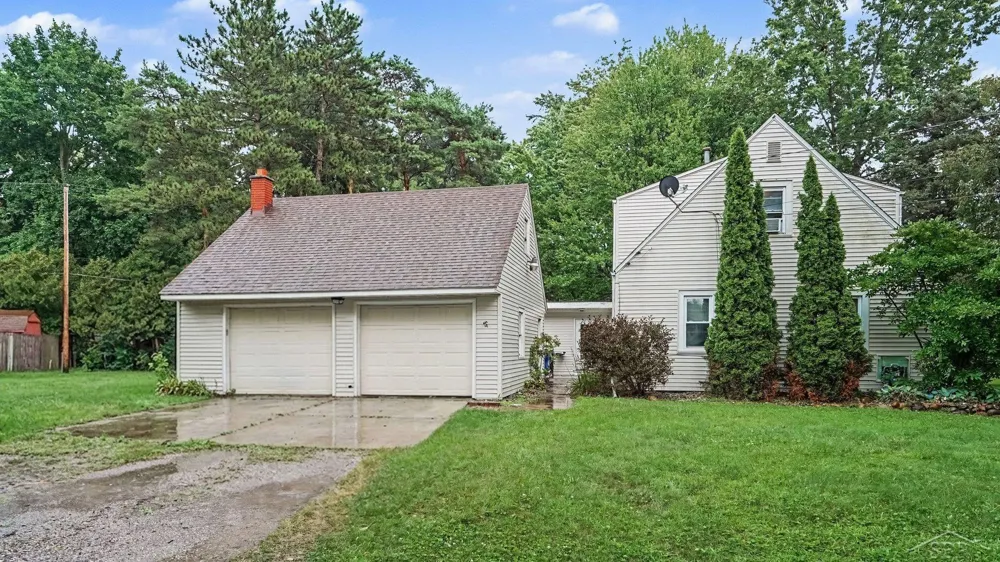 4810 Brockway Road Saginaw Charter Township, MI 48638