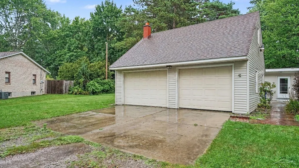 4810 Brockway Road Saginaw Charter Township, MI 48638