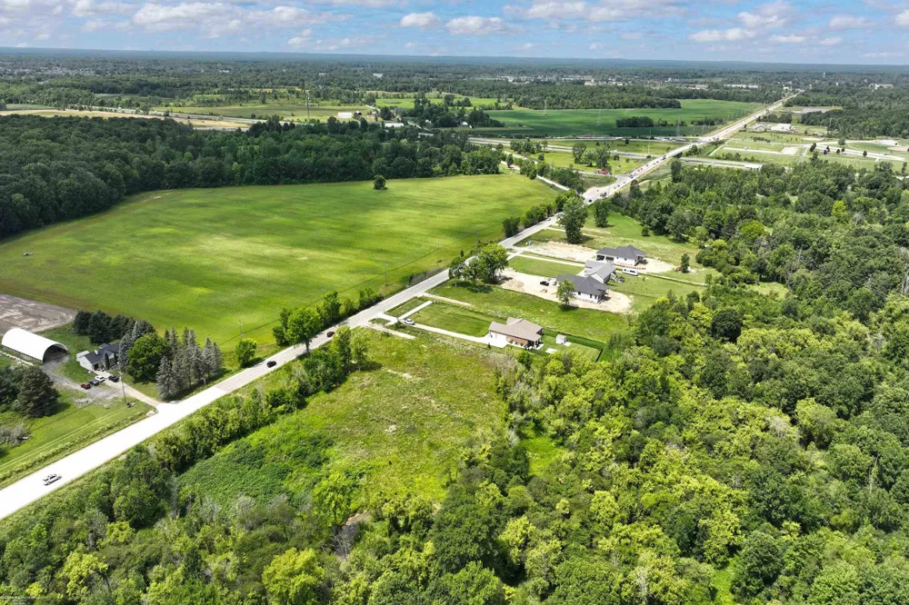 54654 Washington Street Chesterfield Township, MI 48047