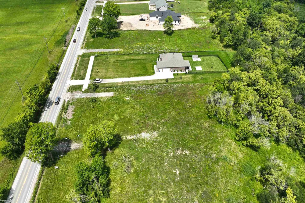54654 Washington Street Chesterfield Township, MI 48047