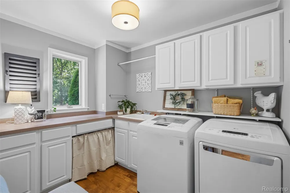9293 Oakview Drive Swartz Creek City, MI 48473