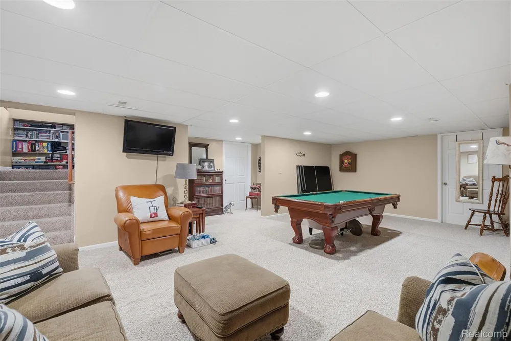9293 Oakview Drive Swartz Creek City, MI 48473