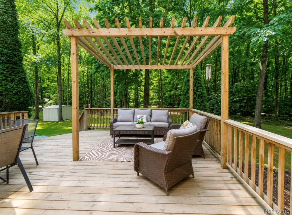9293 Oakview Drive Swartz Creek City, MI 48473