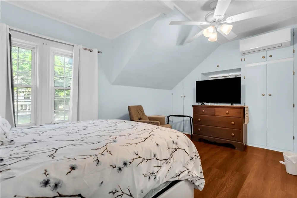 1748 Saint Clair River Drive Algonac City, MI 48001