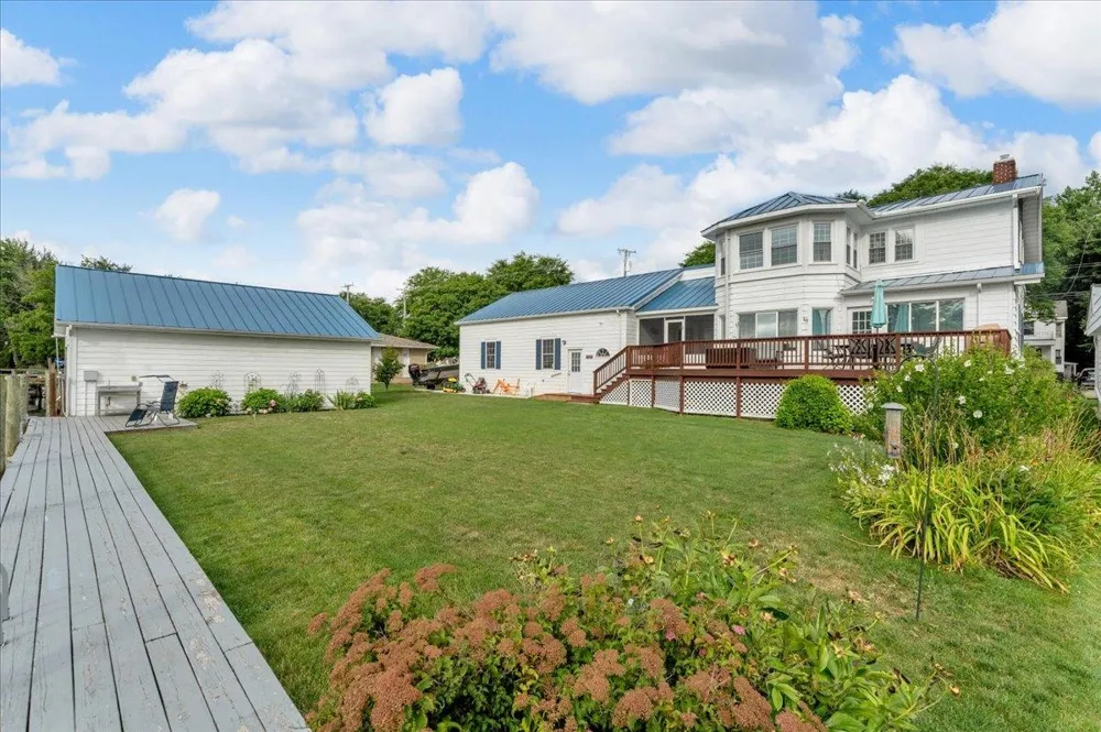1748 Saint Clair River Drive Algonac City, MI 48001
