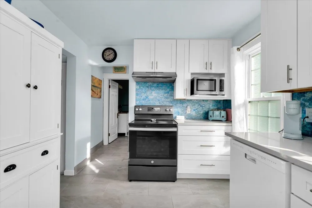 1748 Saint Clair River Drive Algonac City, MI 48001