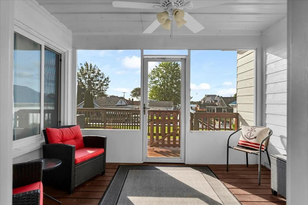1748 Saint Clair River Drive Algonac City, MI 48001