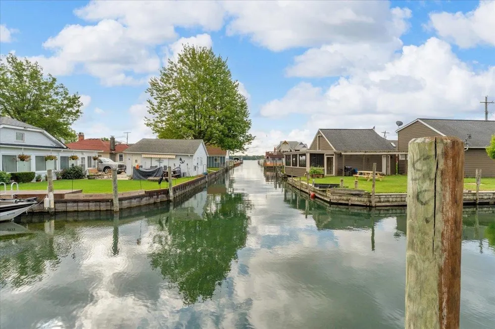 1748 Saint Clair River Drive Algonac City, MI 48001