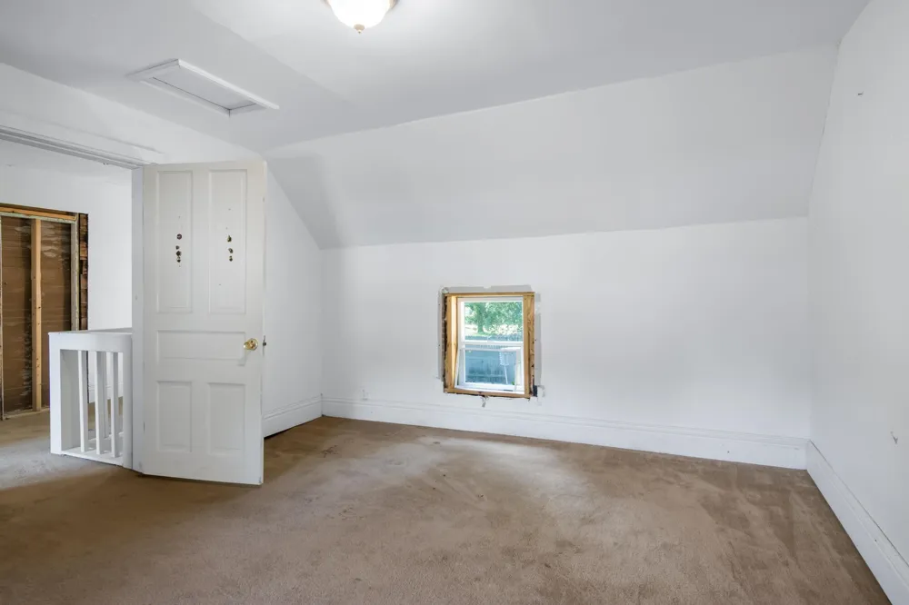 8087 W State Street Central Lake Township, MI 49622
