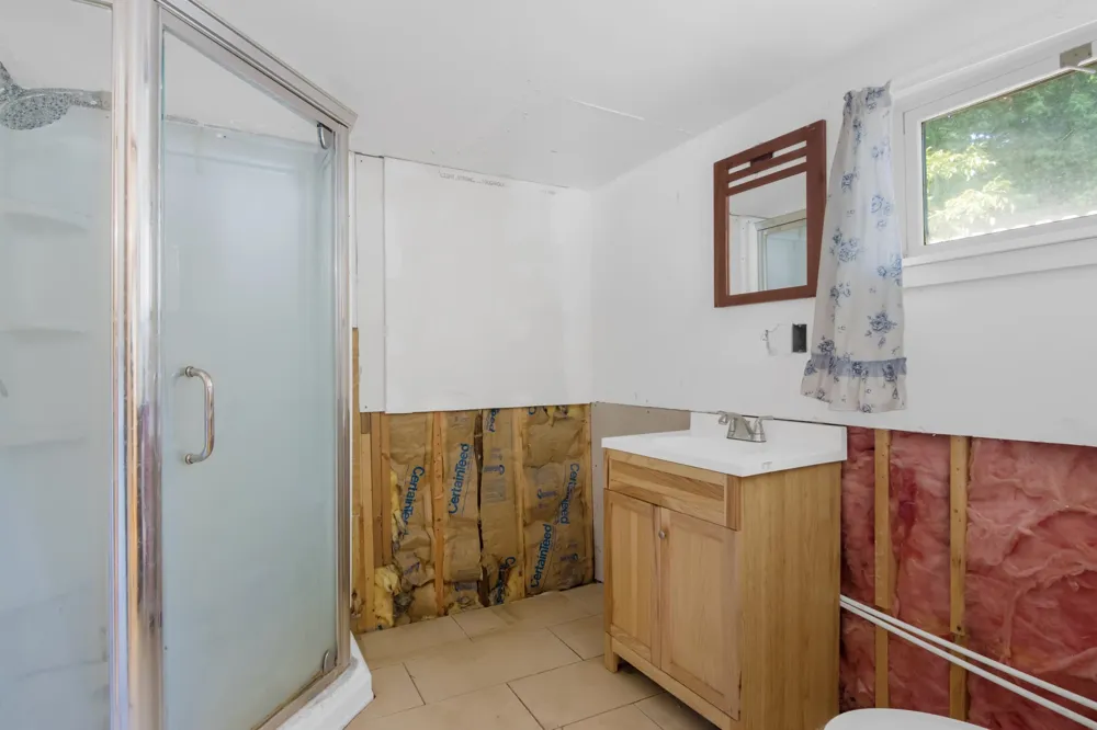 8087 W State Street Central Lake Township, MI 49622