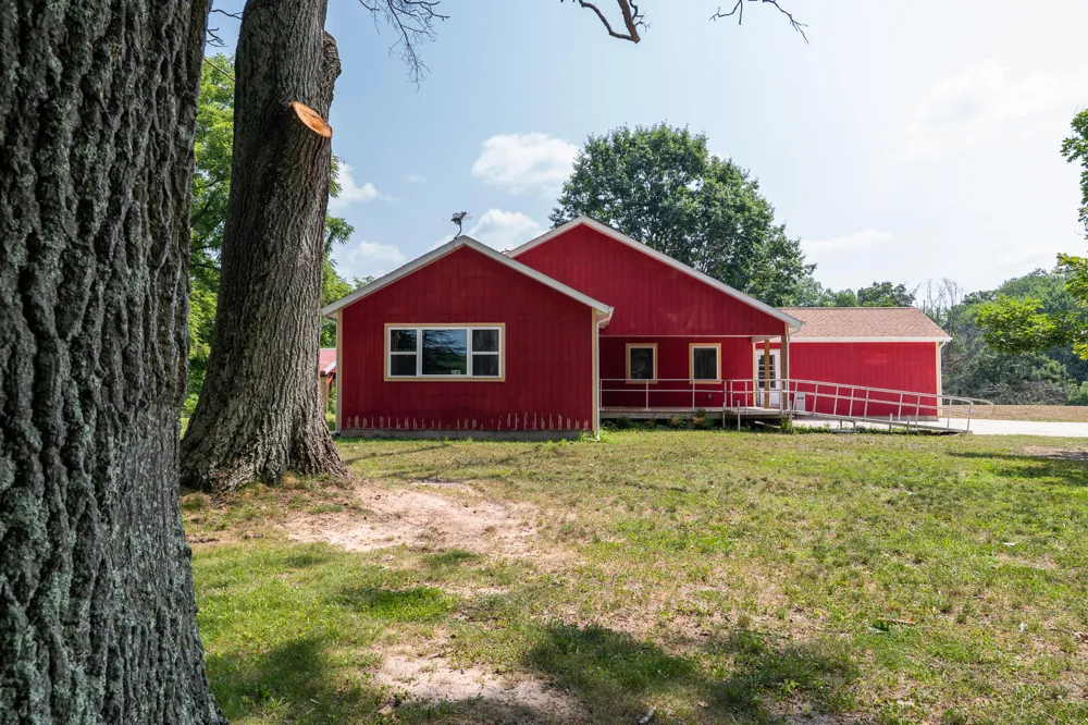 3820 Beech Avenue Goodwell Township, MI 49349