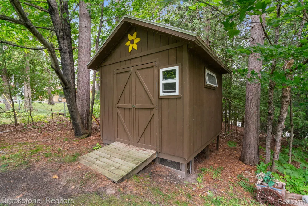 5699 S Smith Road Grant Township, MI 49721