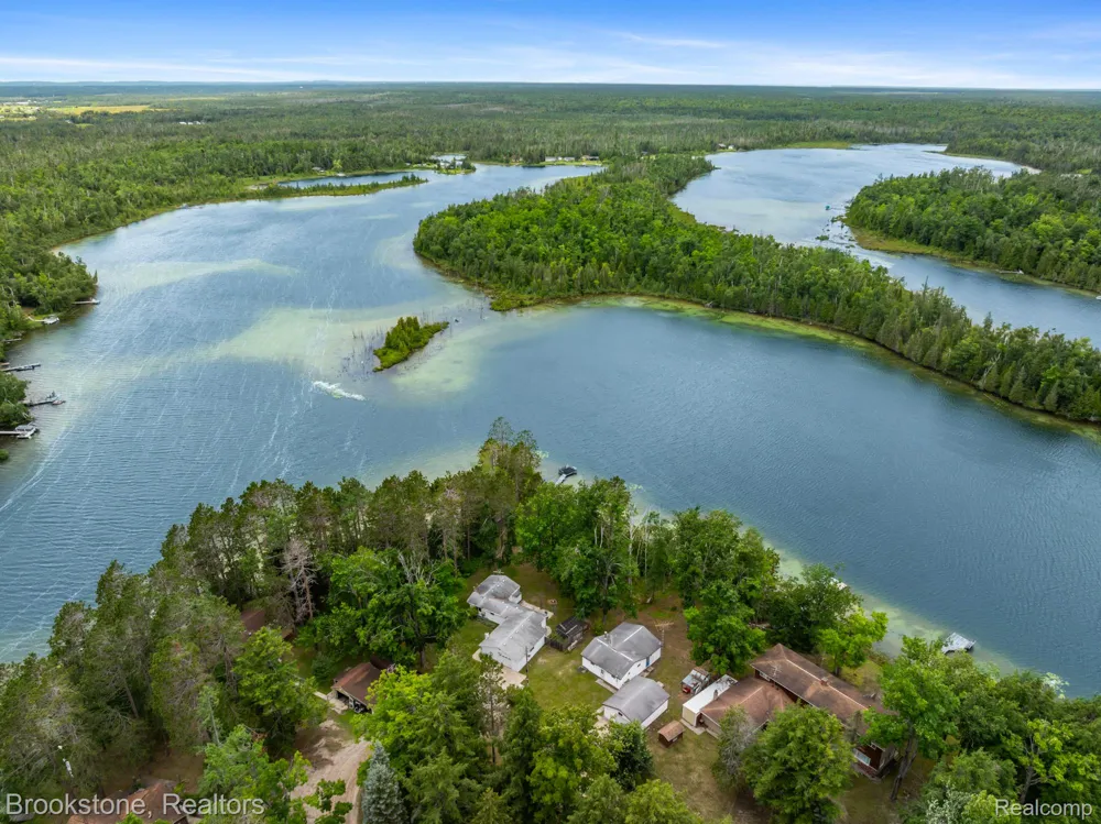 5699 S Smith Road Grant Township, MI 49721