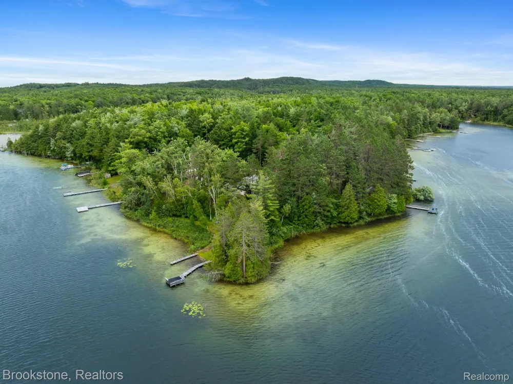 5699 S Smith Road Grant Township, MI 49721