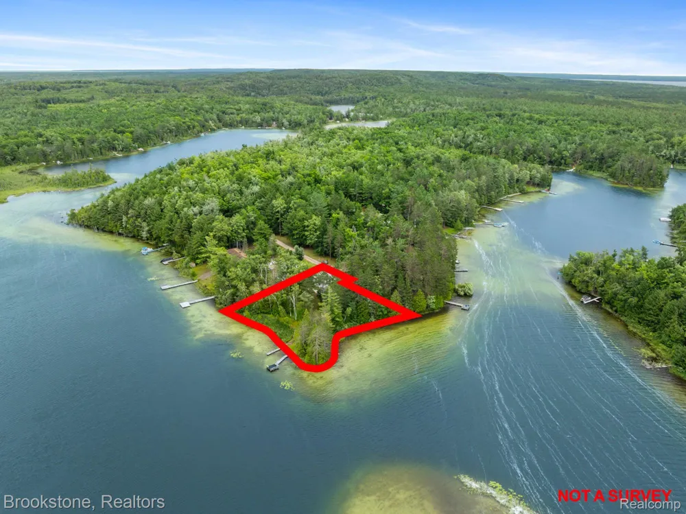 5699 S Smith Road Grant Township, MI 49721