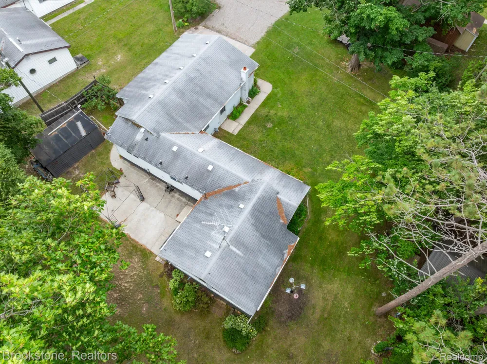 5699 S Smith Road Grant Township, MI 49721