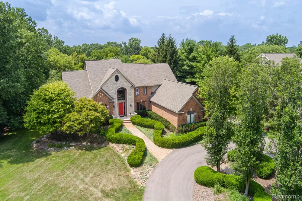 3720 Northwood Drive West Bloomfield Charter Township, MI 48324