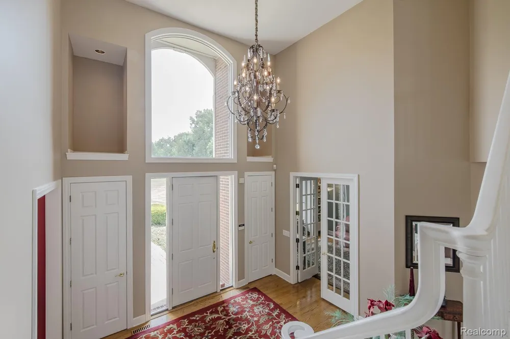 3720 Northwood Drive West Bloomfield Charter Township, MI 48324